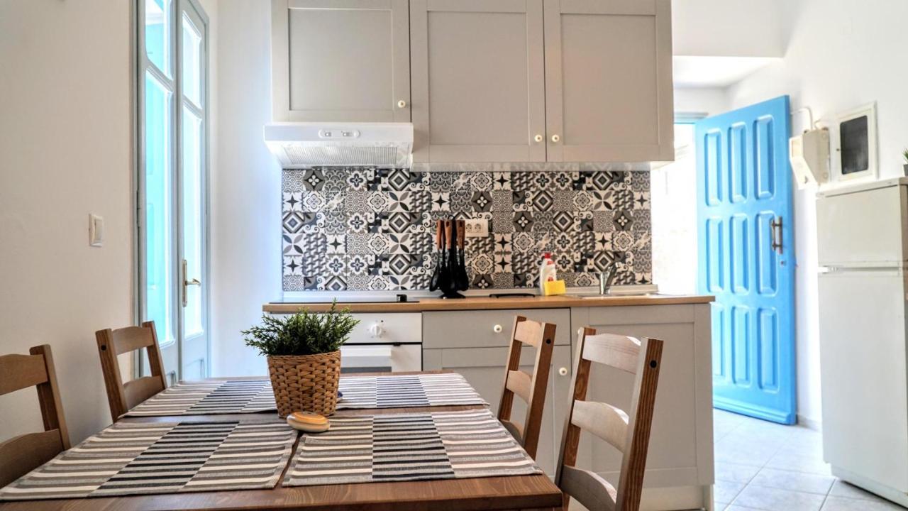 Ritzi Apartment Sými Eksteriør bilde